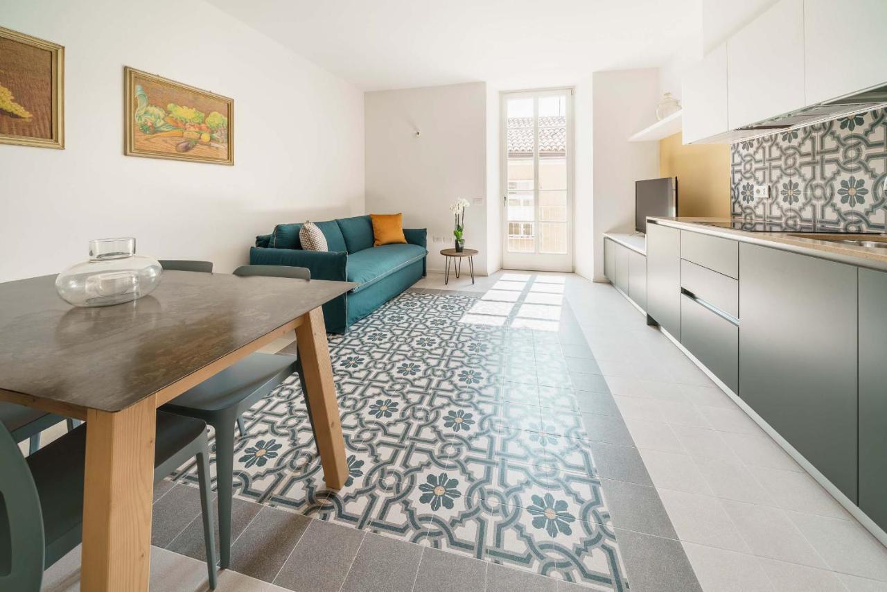 Casa Dei Maestri Luxury Apartments Arco Bagian luar foto