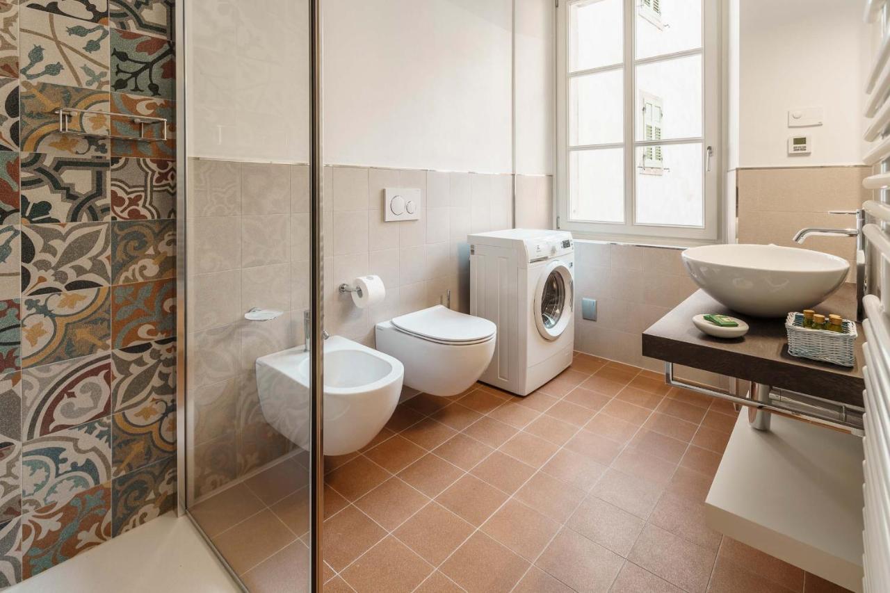 Casa Dei Maestri Luxury Apartments Arco Bagian luar foto